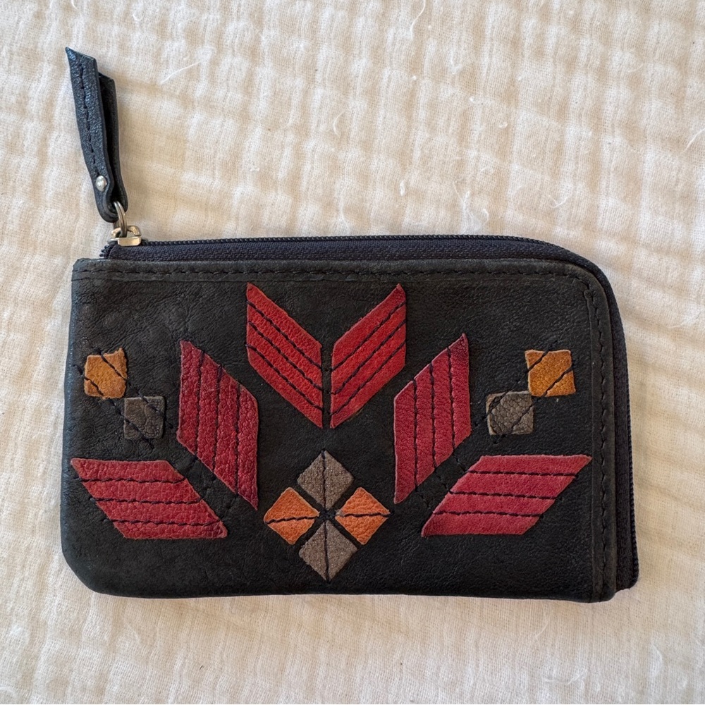 Fossil Navy Leather Zip Wallet Key Pouch Embroidered Design